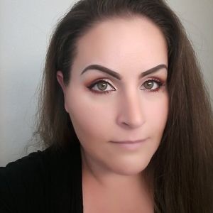 Meet your Posher, Regina